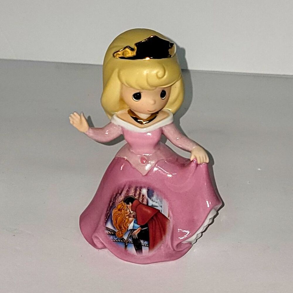 Precious Moments "Forever Aurora" Disney Figurine Bradford Exchange NIB COA Mint